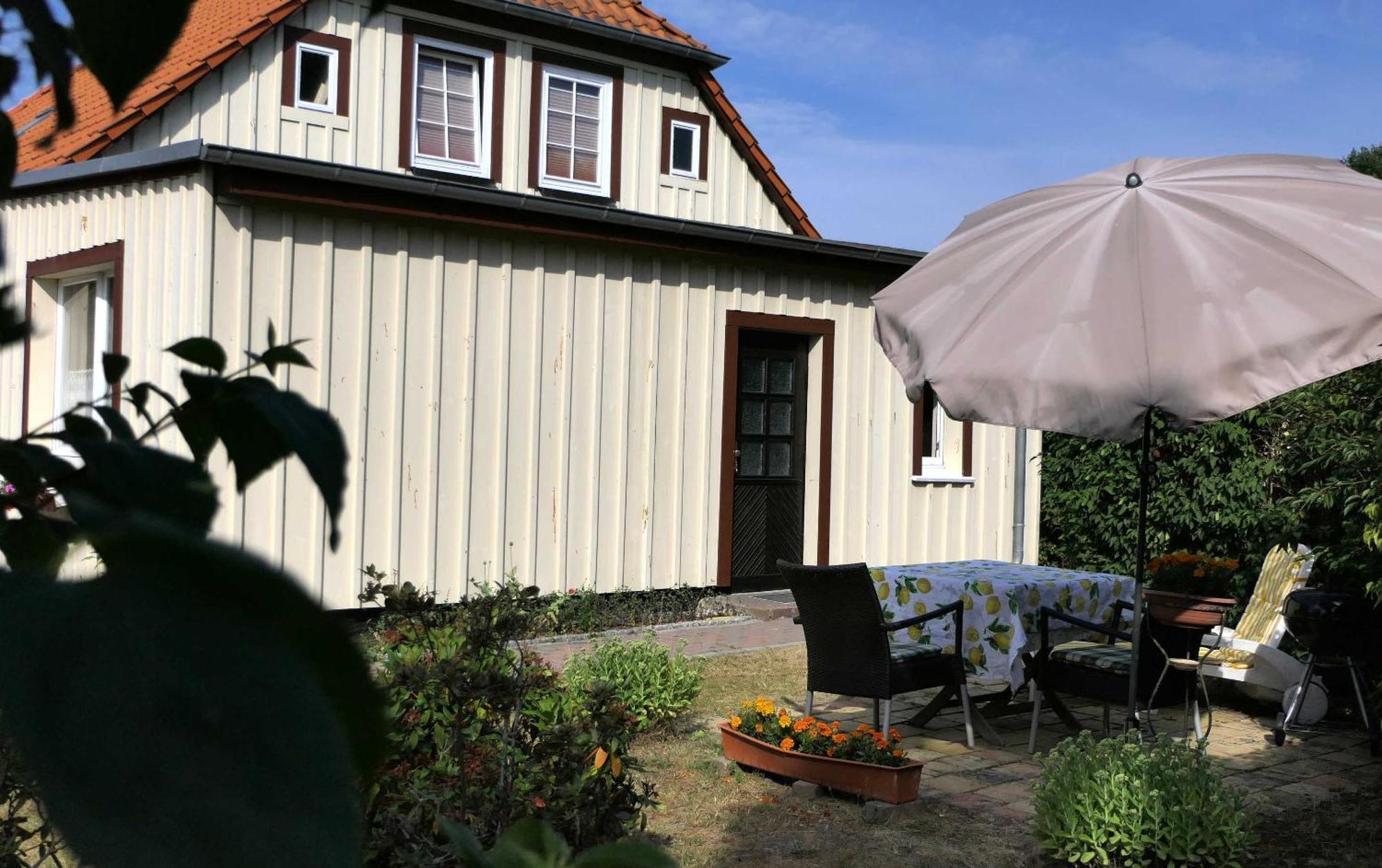 Kapitaenshaus In Strandnaehe In Prerow Esterno foto